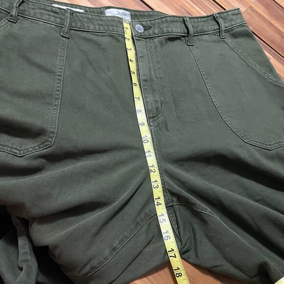Universal Threads High Rise Wide Leg Patch Pocket Green Pants Size 20 - Picture 6 of 7